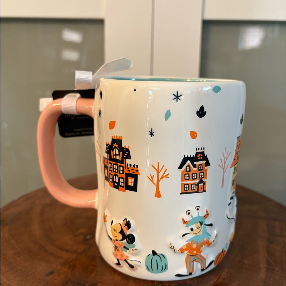 Disney Halloween Mug White and Orange Ceramic - Picture 4 of 5